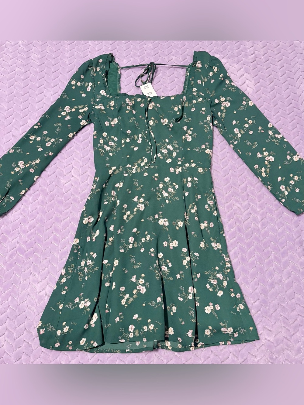 NWT Abercrombie & Fitch Floral Green  Dress with Bell Sleeves